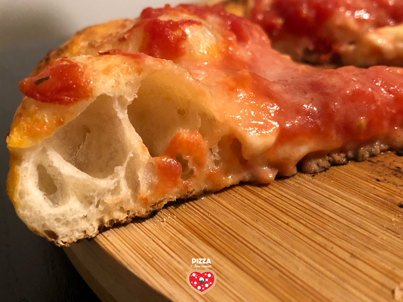 Pizza napoletana fatta in casa, la ricetta - Pizza Mon Amour